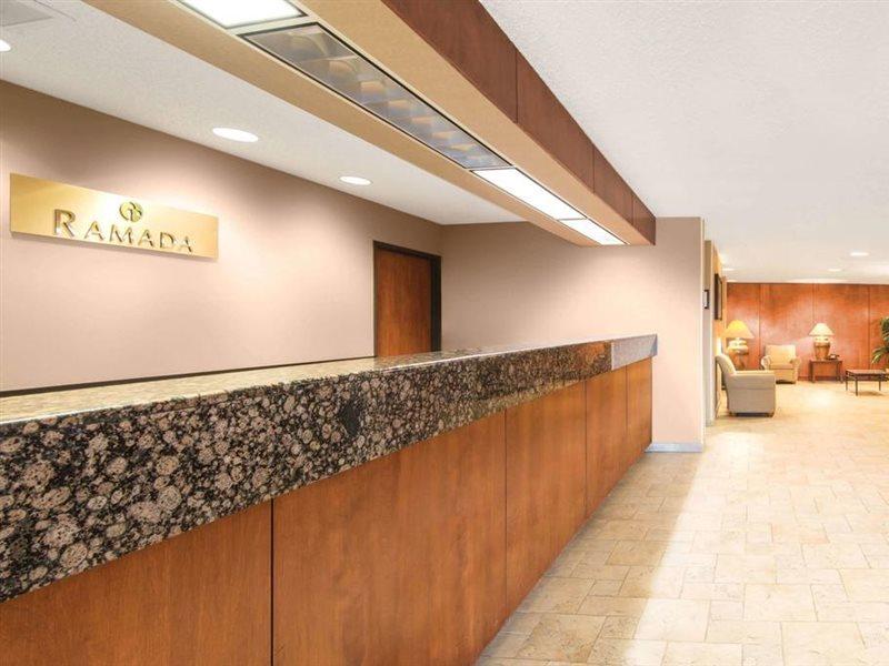 Travelodge By Wyndham Pueblo Esterno foto