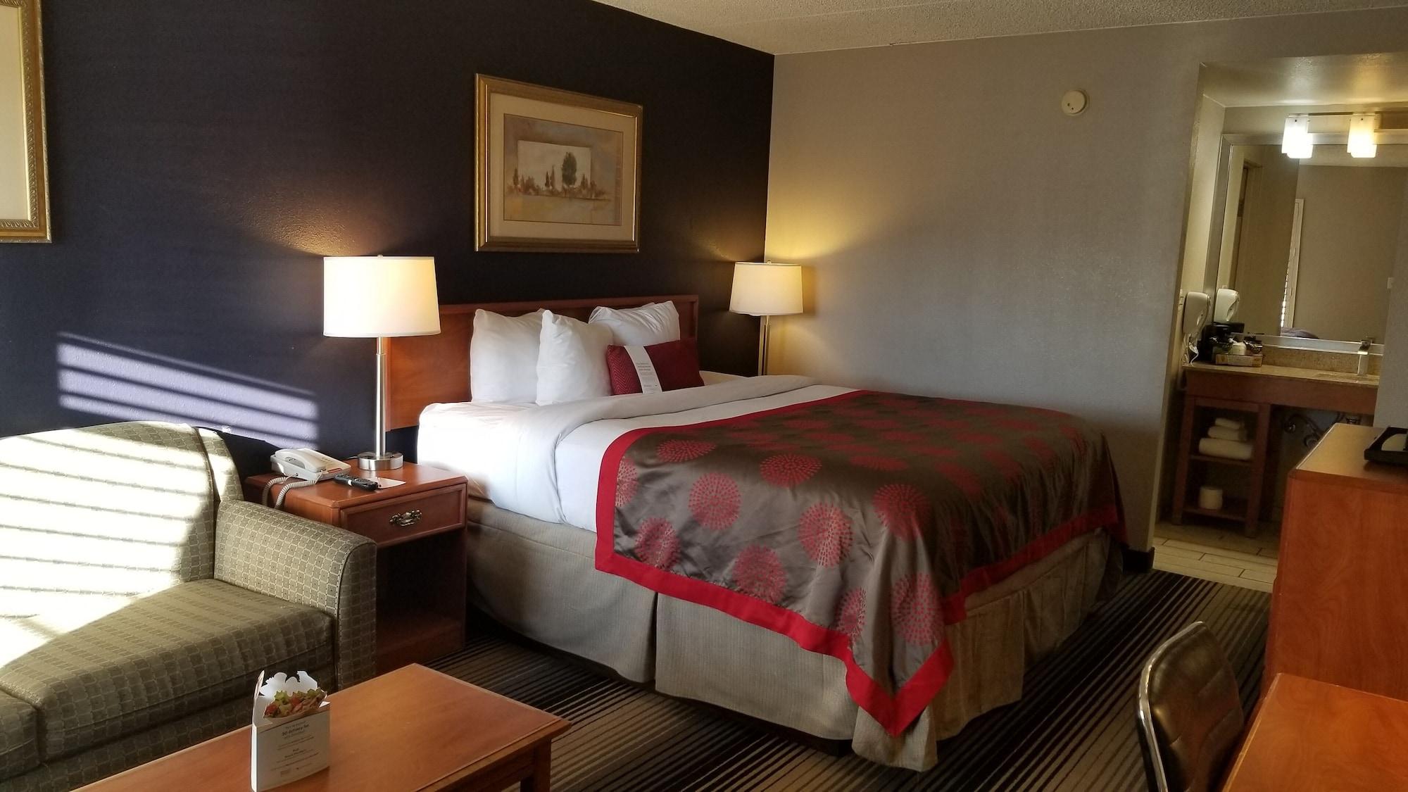 Travelodge By Wyndham Pueblo Esterno foto