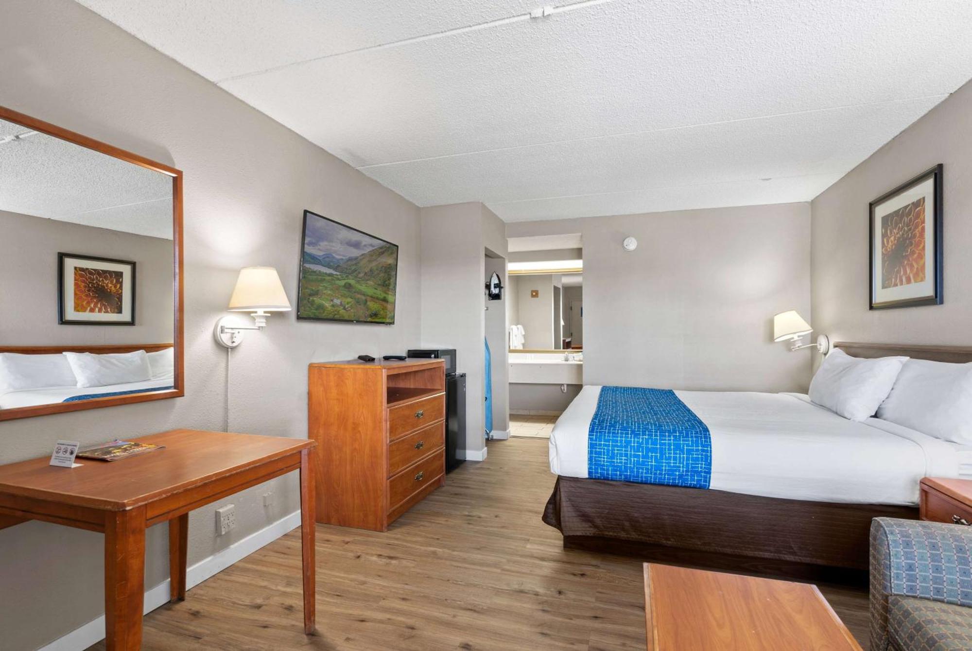 Travelodge By Wyndham Pueblo Esterno foto