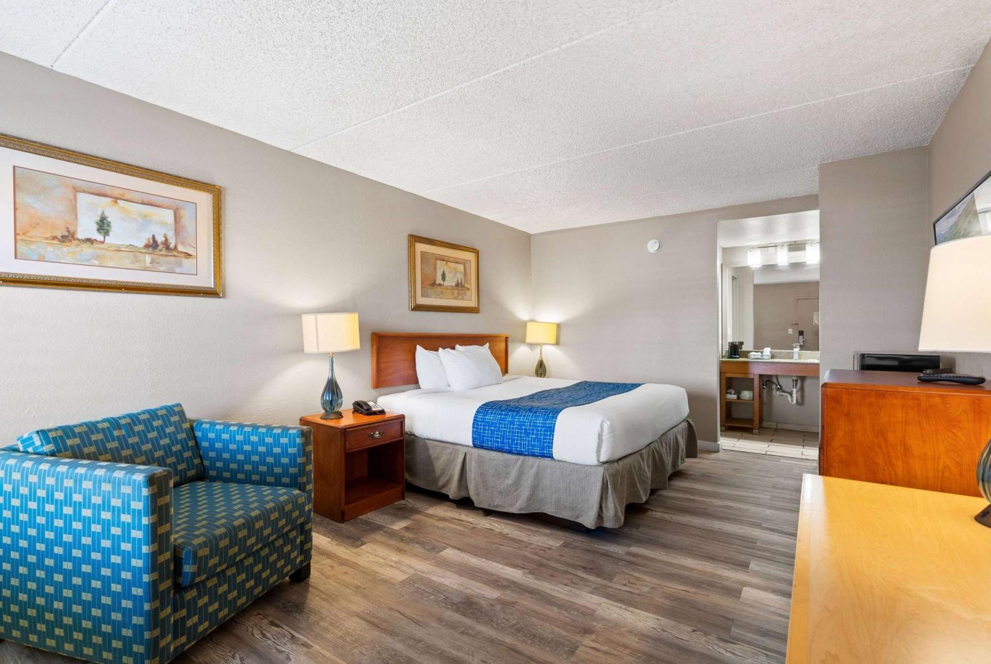 Travelodge By Wyndham Pueblo Esterno foto